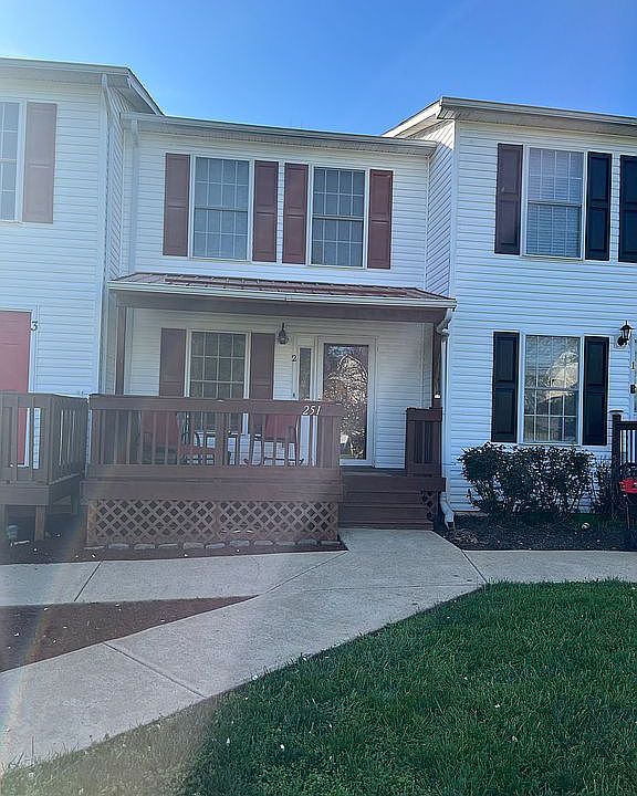 1st image of 251 Hunter Hills Cir APT 2