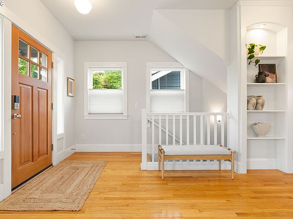 3rd image of 6127 NE 27th Ave