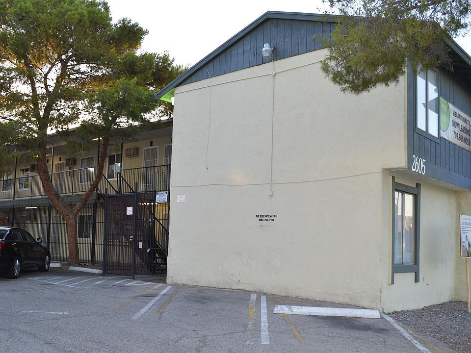 1st image of 2605 Sherwood St APT O