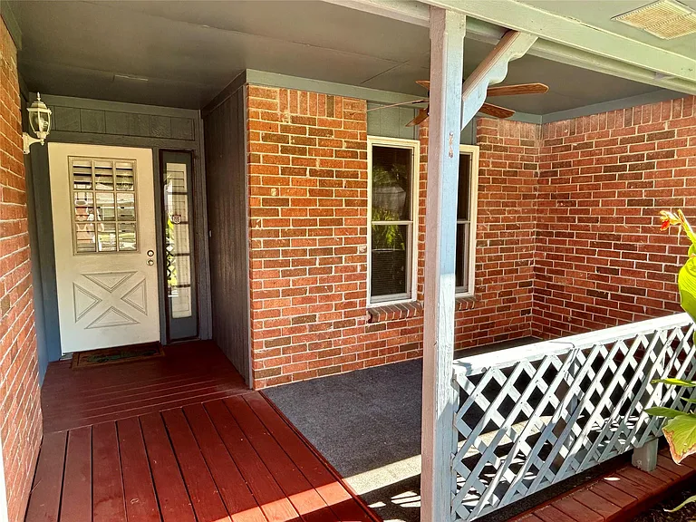22330 Coriander Dr — Photo 22