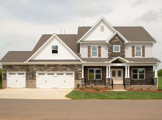 8101 Simon Dr, Stokesdale, NC 27357