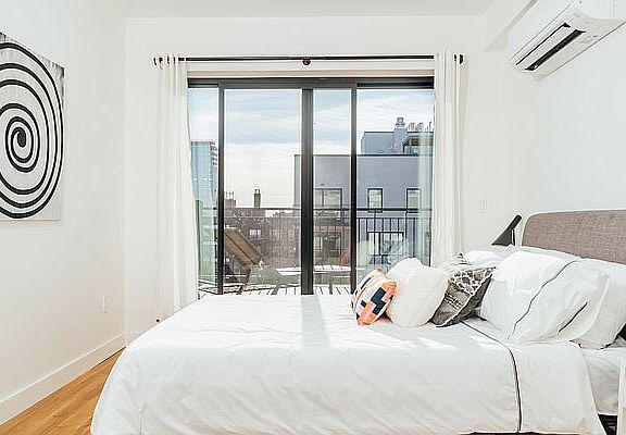 5th image of 111 Clarkson Ave Penthouse A
