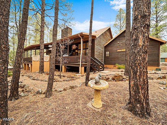 5th image of 2745 Blue Lake Cir