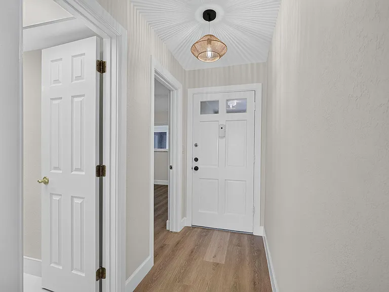 52 Yacht Club Dr #305 — Photo 36