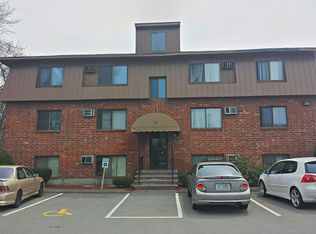 75 Log St APT 2B, Manchester, NH 03102