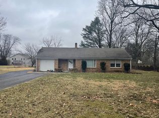 617 Stratton Rd, Fort Wayne, IN 46825