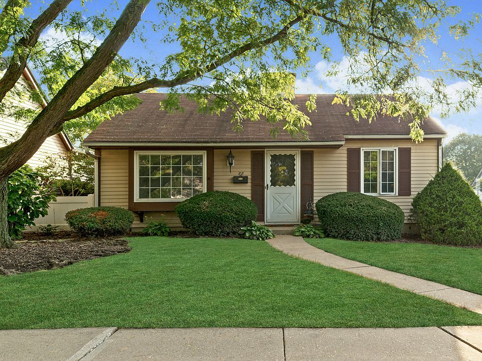 1st image of 88 Garden Dr #88