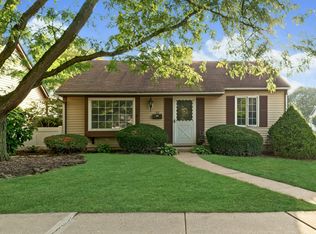 88 Garden Dr #88, Montgomery, IL