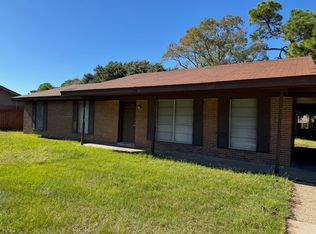 2224 Popps Ferry Rd, Biloxi, MS 39532