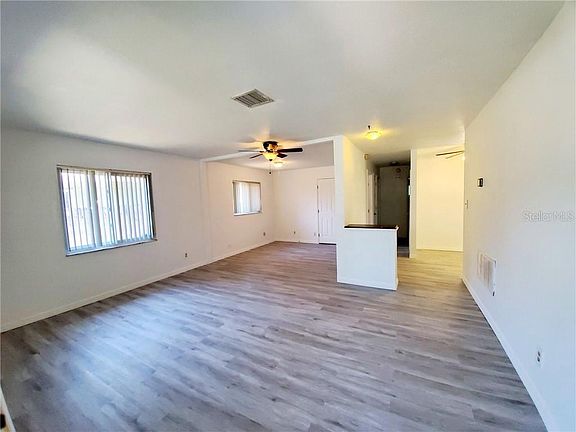 3rd image of 1846 47th Ave N