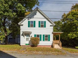 20 Church St, Epping, NH 03042
