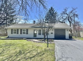 530 Hazelwood Ln, Glenview, IL
