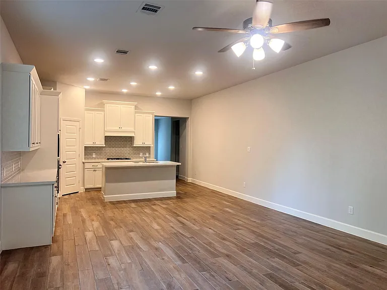 165 Hidden Peak Dr — Photo 5
