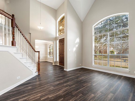 2nd image of 3316 Duval Dr