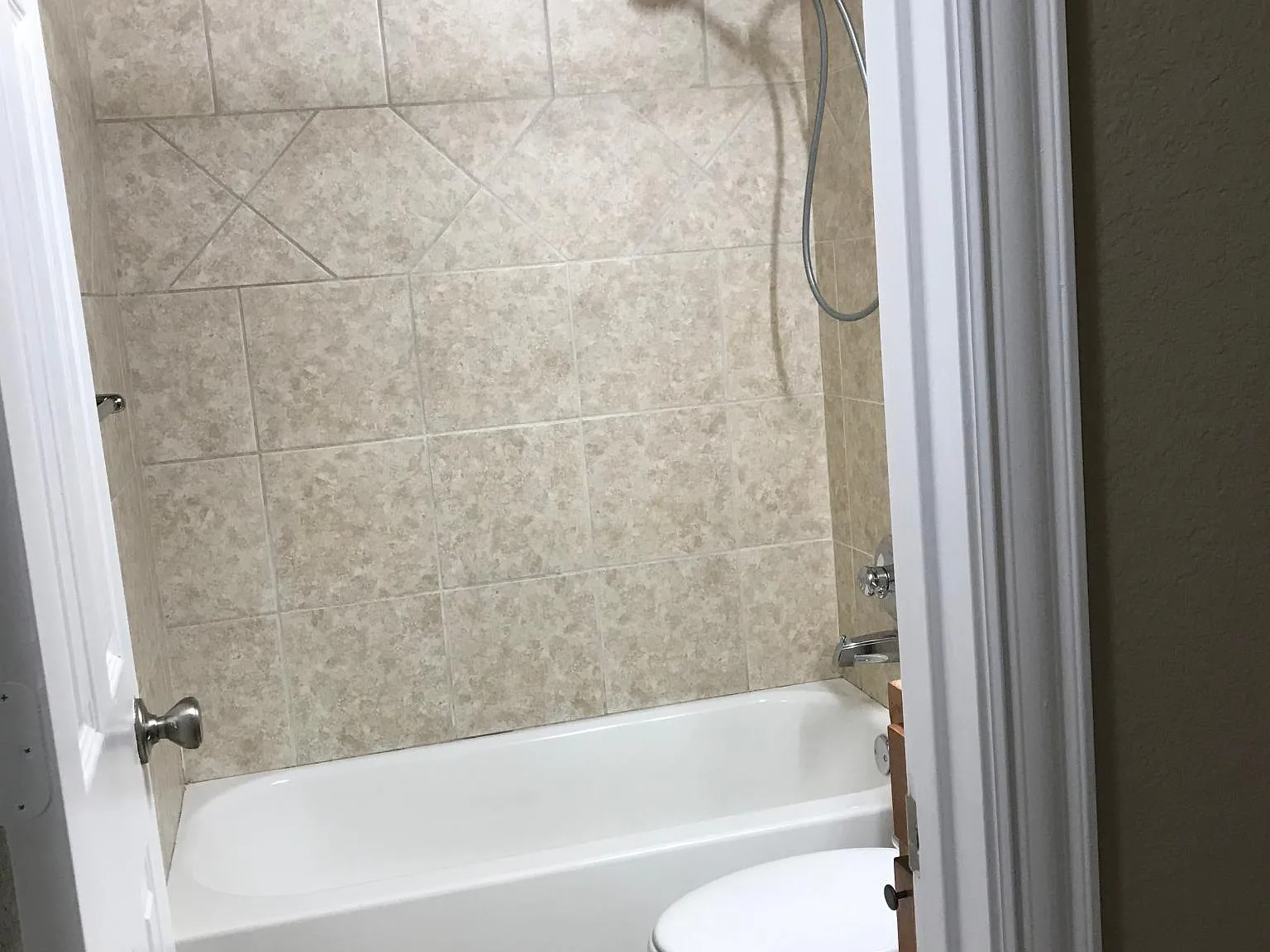 Studio, 500 sqft, $1,075 — Photo 4