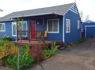 437 W Monroe St, Carlton, OR