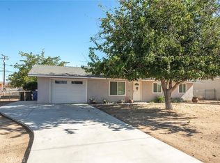 12827 Tamiani Rd, Apple Valley, CA 92308