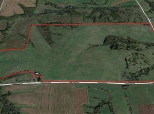 Virginia St, Columbia, IA 50057