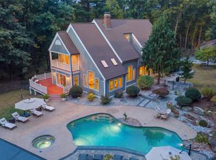 72 Golden Run Rd, Bolton, MA 01740