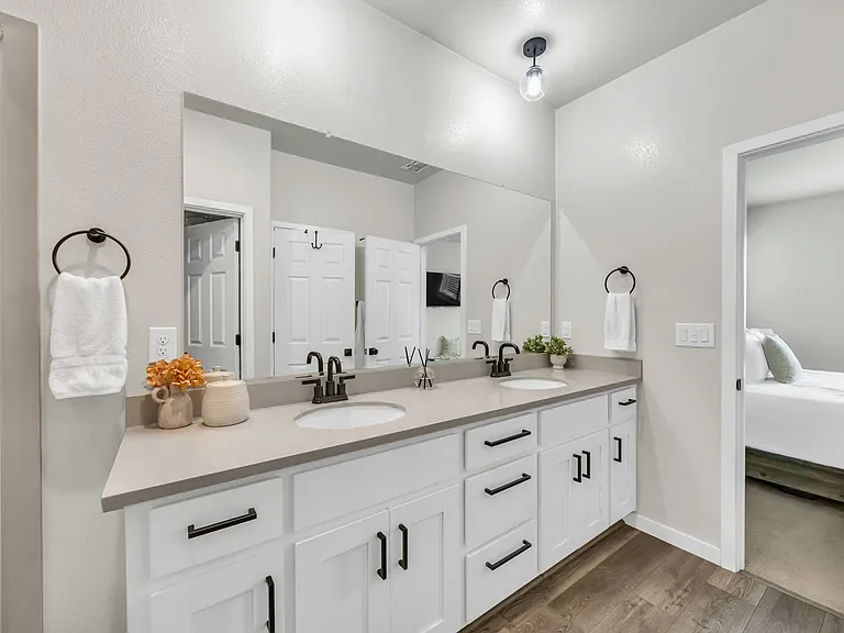 800 Daggerwing Ct — Photo 25