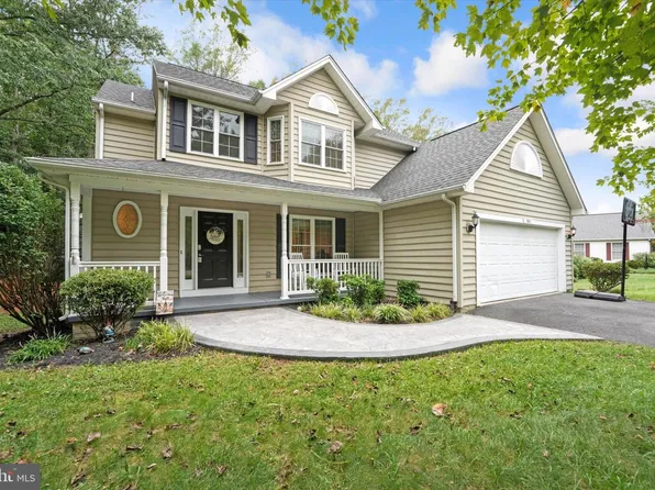 9811 Ramsay Dr, Fredericksburg, VA 22408