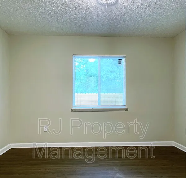 1437 Castalia St — Photo 16