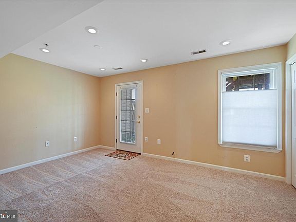 3rd image of 309 Esther Dr