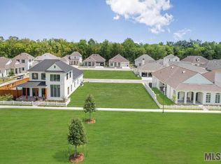 2727 Chenal Ct, Baton Rouge, LA 70820