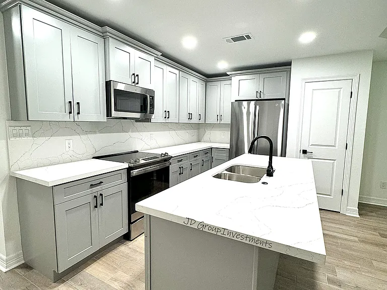 530 S 28th St #A — Photo 3