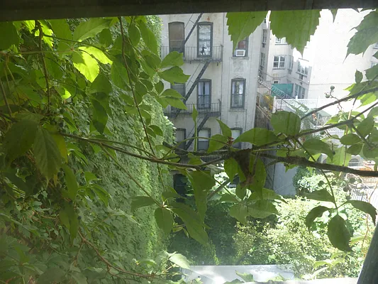 Rented by Immac Realty | media 25