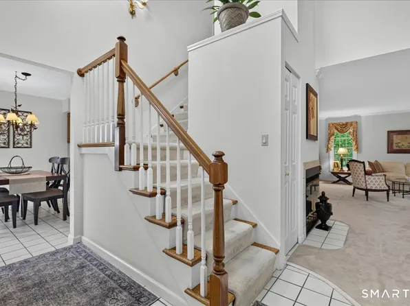 40 Eaton Woods Road #40, Hamden, CT 06518