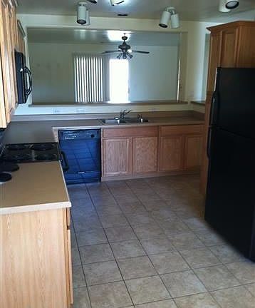 3rd image of 10415 N 115th Dr