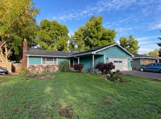 4832 Driftwood Dr, Klamath Falls, OR 97603
