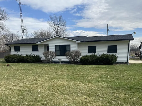 9377 Sheridan Rd, Gaines, MI 48436