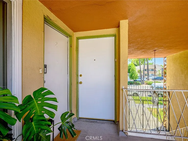 17845 Sherman Way #7 — Photo 3