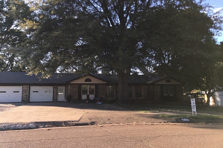 1st image of 8199 Southaven Cir W