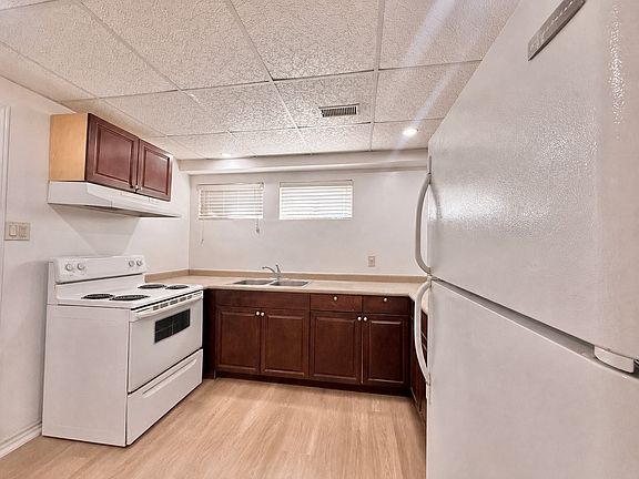 3rd image of 3770 Brinwood Gate #2