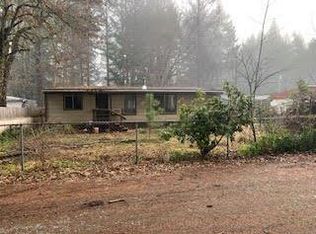 145 S Boundry Ave, Cave Junction, OR 97523