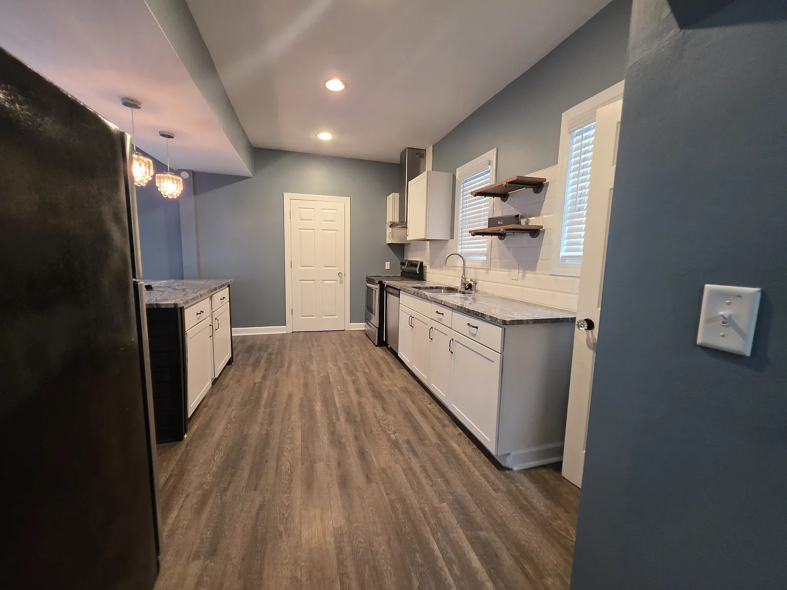 297 Johnson Street - 1 — Photo 3