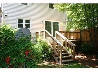 801 Kensington Dr, Cary, NC 27511