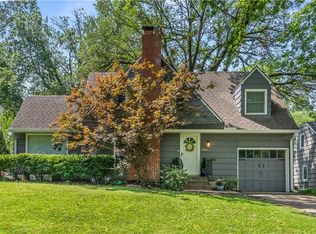 2909 W 73rd St, Prairie Village, KS 66208