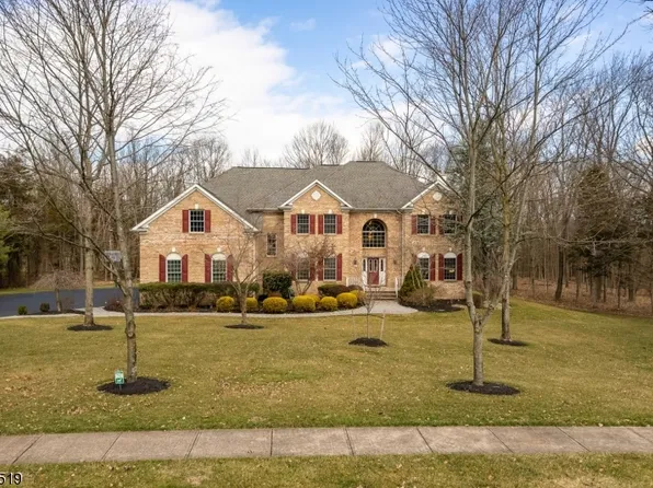 107 Wild Azalea Ln, Montgomery Twp., NJ 08558