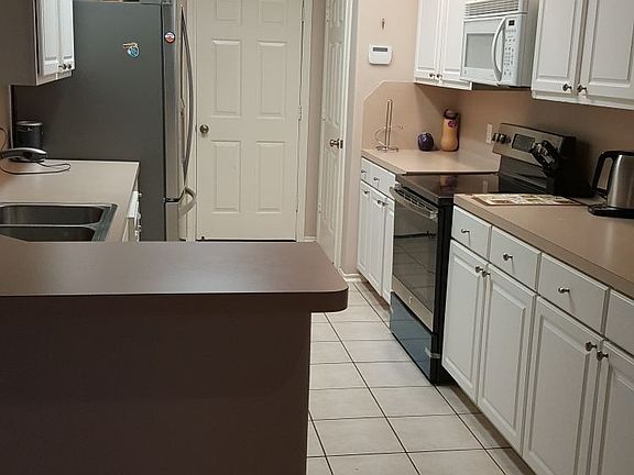 4th image of 16846 Bellmoor Ln