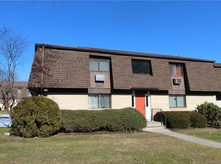 1012 Cherry Hill Dr, Poughkeepsie, NY 12603