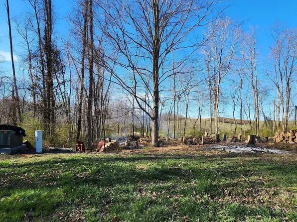 121 Bobwhite Ct, Thornville, OH 43076