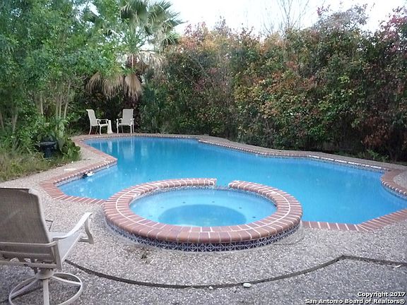 2nd image of 5614 Lon Chaney Dr