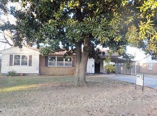 712 E 9th St, Portageville, MO 63873