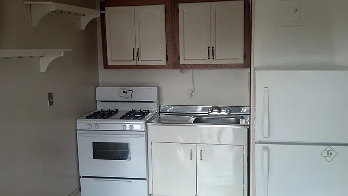 Rented by Elite NY Holdings | media 30