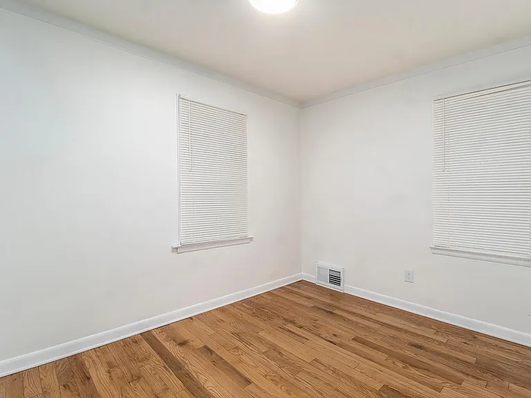 7281 Rockdale St — Photo 8