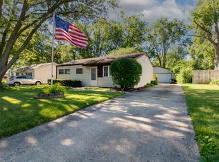 909 Fairchild Ave, Normal, IL 61761